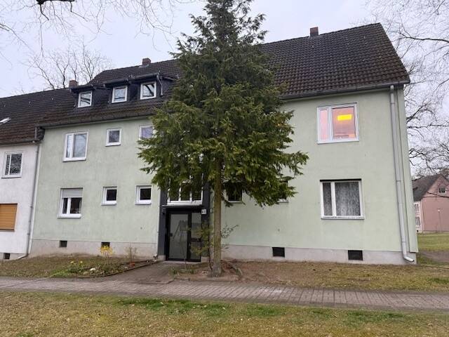 Hochwertig sanierte 3-Zimmer-Wohnung inmitten grün gelegener Häuser-Wohnalage von Berlin-Westend, vollständig möbliert