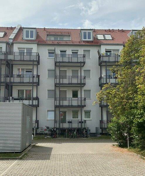 Helle moderne 3-Zi.-DG-Wohnung mit Dachloggia – Einzug noch im August, bezahlen erst ab Mitte September!, 85221 Dachau