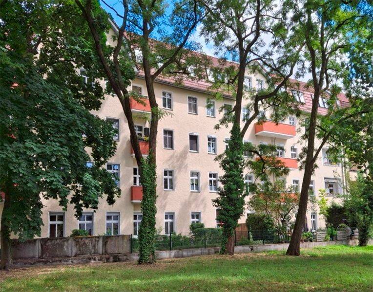 Großzügige, helle 4-Zimmer-Wohnung – 2 Bäder, 2 Balkone, ruhige Lage mit Blick ins Grüne, 12105 Berlin (Tempelhof-Schöneberg Mariendorf Schöneberg Tempelhof)