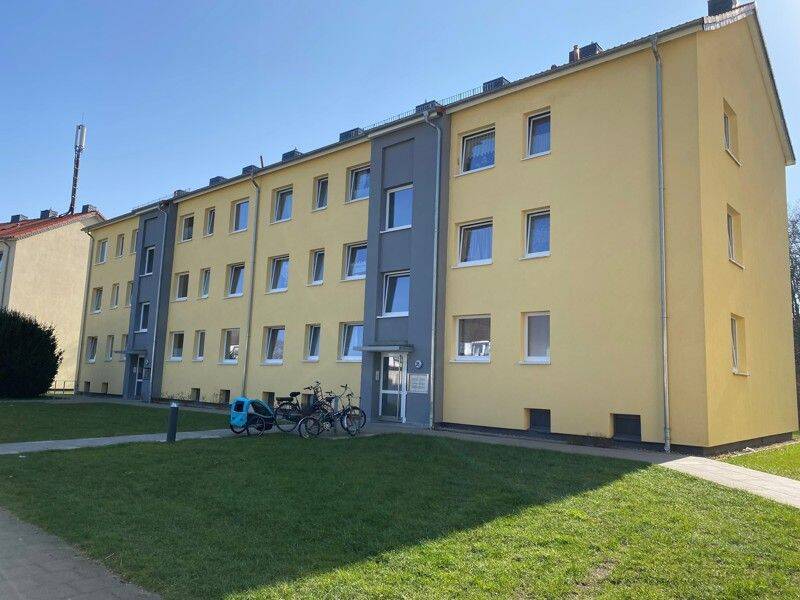 Renovierte 3-Zimmer-Wohnung mit Balkon, 27755 Delmenhorst