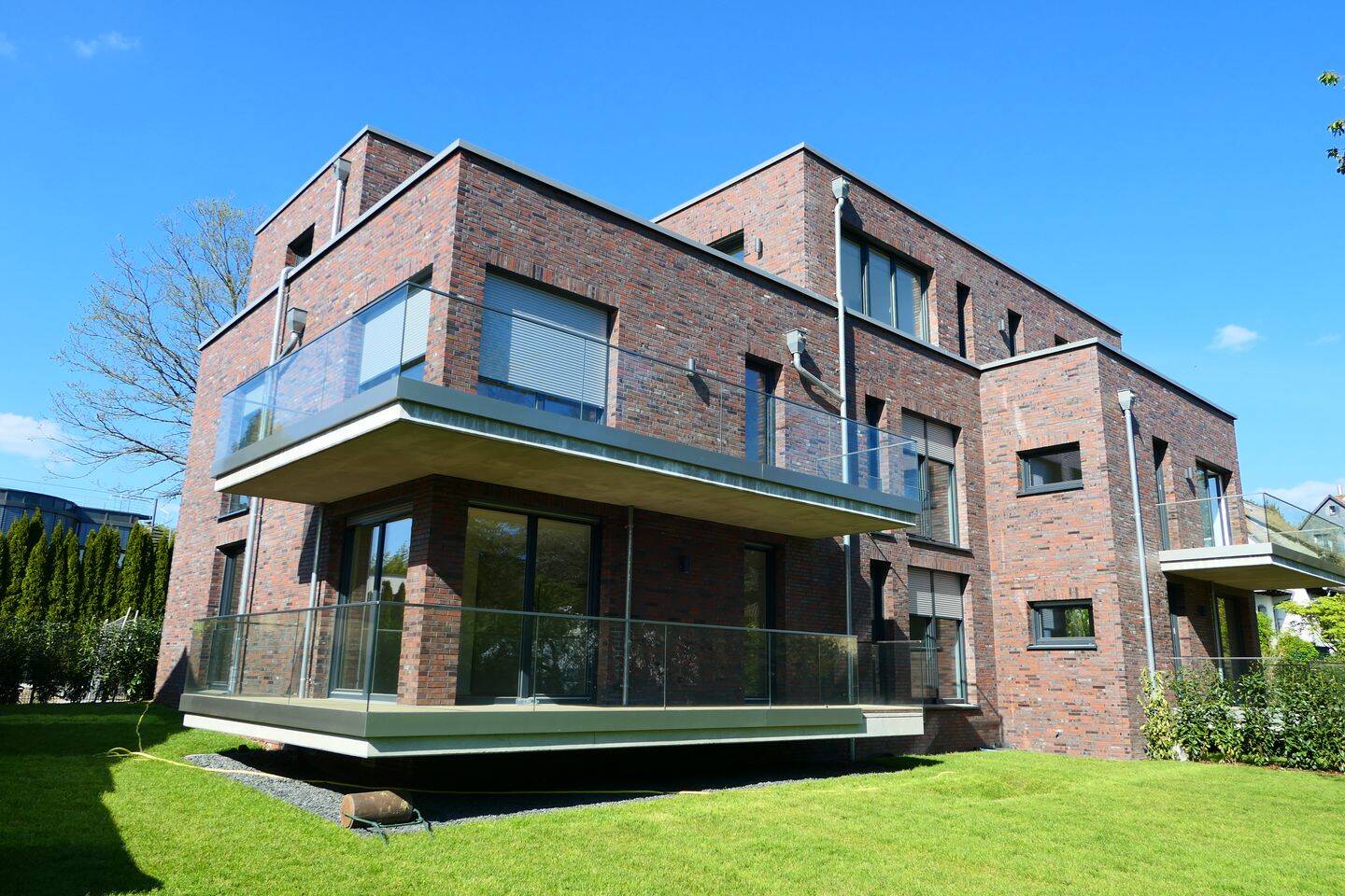 Exklusive und großzügige 3 Zimmer-Wohnung mit Terrasse und Garten, Großseelheimer Str. 36, Marburg, 35039 Marburg