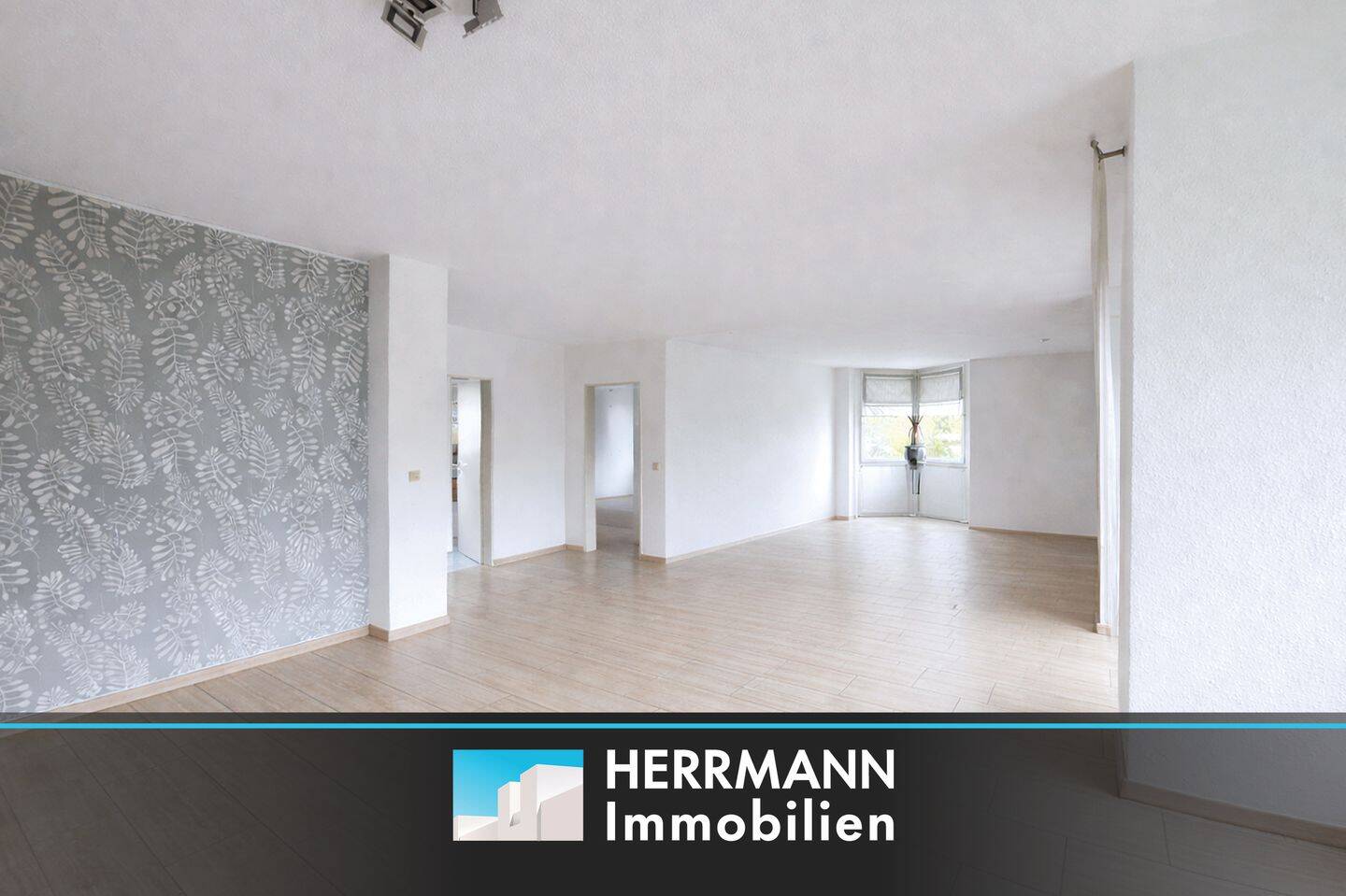 Sonnige 2-Zimmer-Wohnung mit Stellplatz in Springe-Zentrum, 31832 Springe
