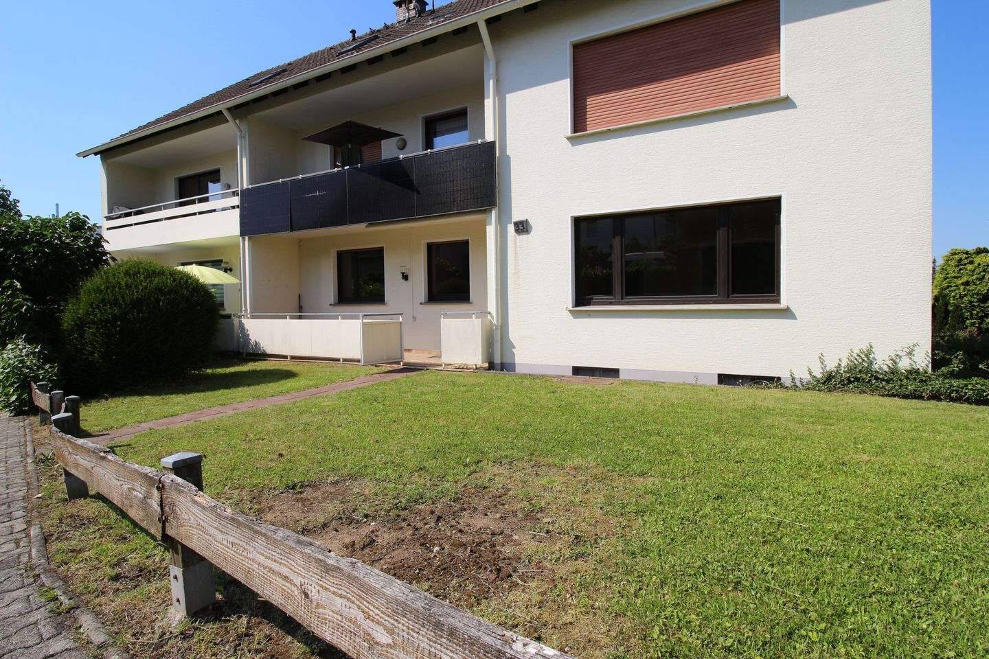 Lebensqualität – sonnige und großzügige Erdgeschosswohnung mit Terrasse und Garage in ruhiger Wohnlage, 58638 Iserlohn
