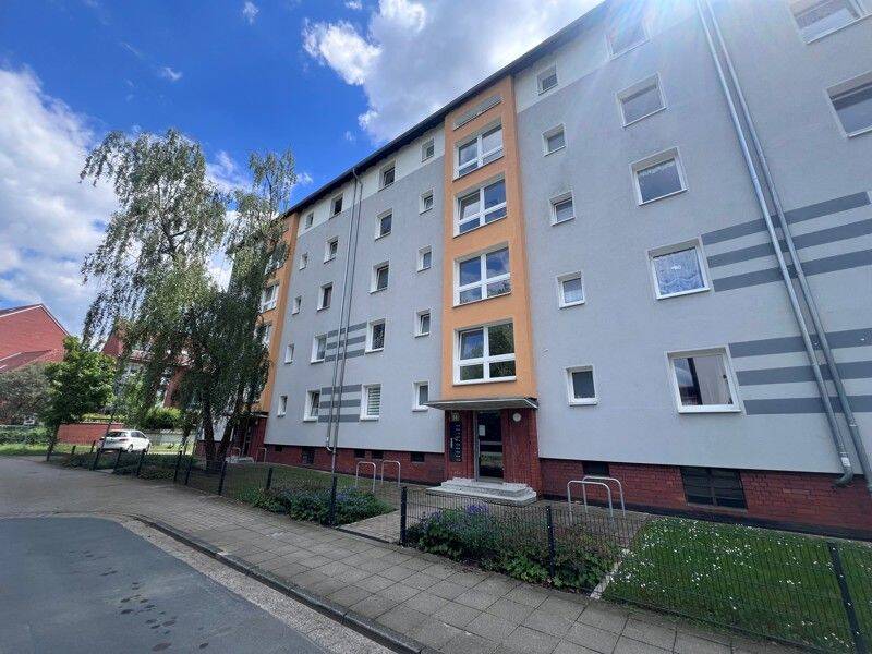 2-Zimmer-Wohnung mit Tageslichtbad und XXL-Balkon, 30655 Hannover