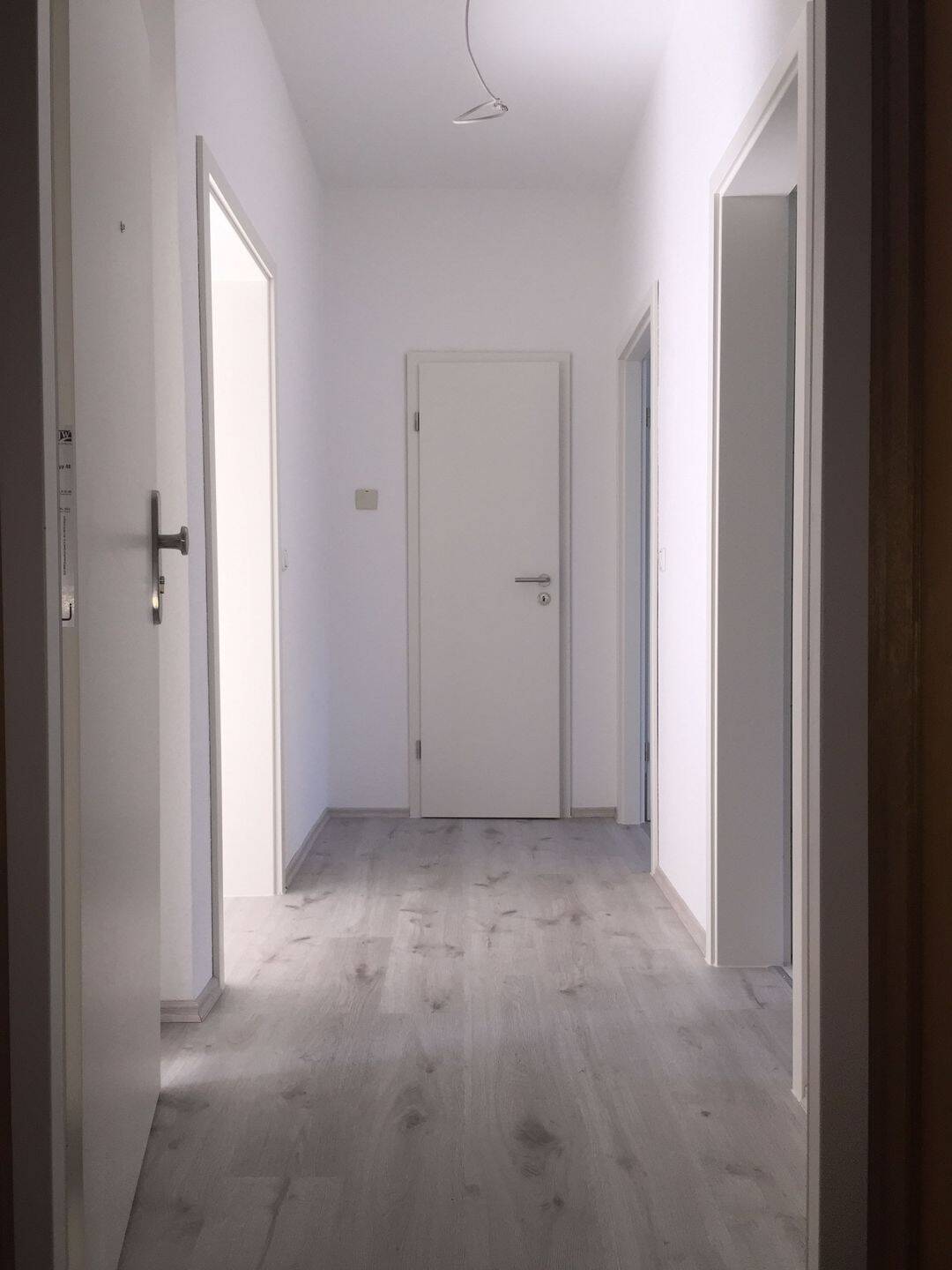 Helle renovierte Altbauwohnung 3-Zimmer, KDB im Essener Süden, von privat ab 09/2026, 45257 Essen (Byfang Fischlaken Kupferdreh)