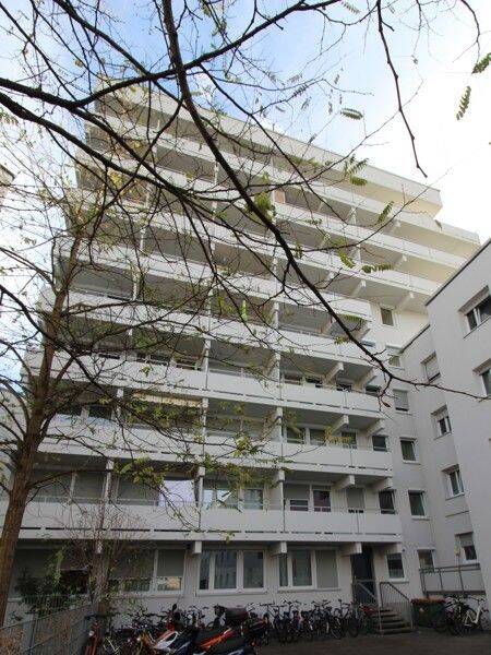 Klein, fein, mein! – renoviertes 1-Zi.-Single-Appartment in Citynähe, 86152 Augsburg (Innenstadt)