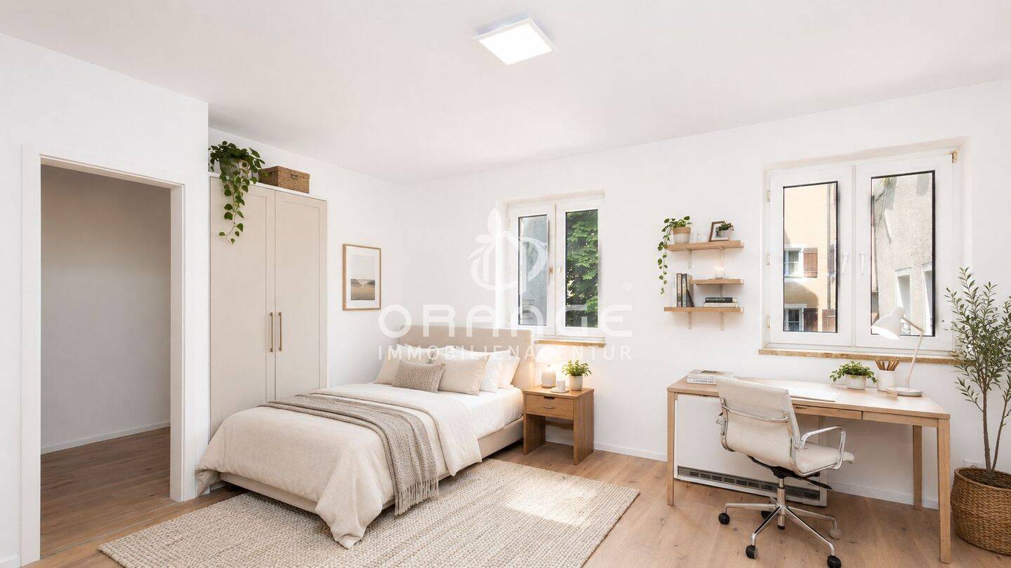 ***möbliertes WG-Zimmer, in charmanten Haus mitten in Regensburg***, 93047 Regensburg (Innenstadt Kasernenviertel Ostenviertel Westenviertel)