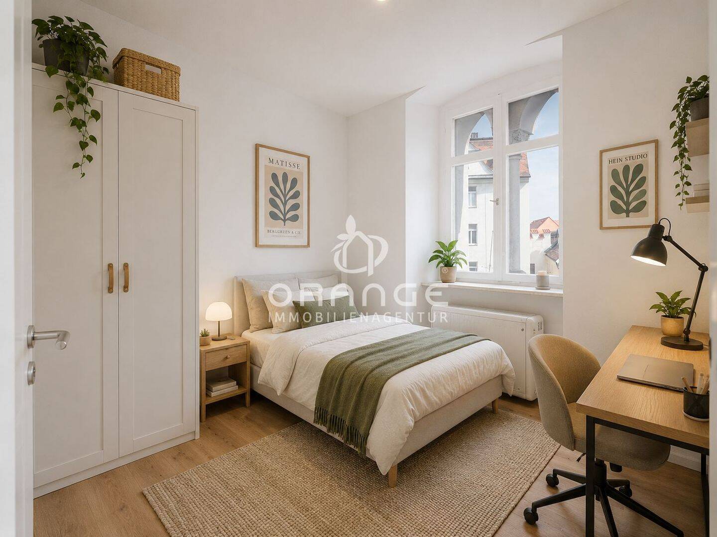 ***möbliertes WG-Zimmer, in charmanten Haus mitten in Regensburg***, 93047 Regensburg (Innenstadt Kasernenviertel Ostenviertel Westenviertel)