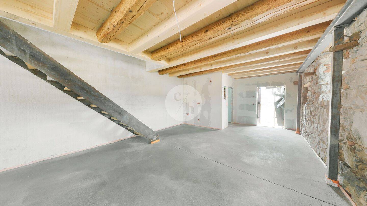 Stilvoll wohnen im denkmalgeschützten Hirschen – 2 Zi. Wohnung über zwei Etagen – zur Miete, 79254 Oberried