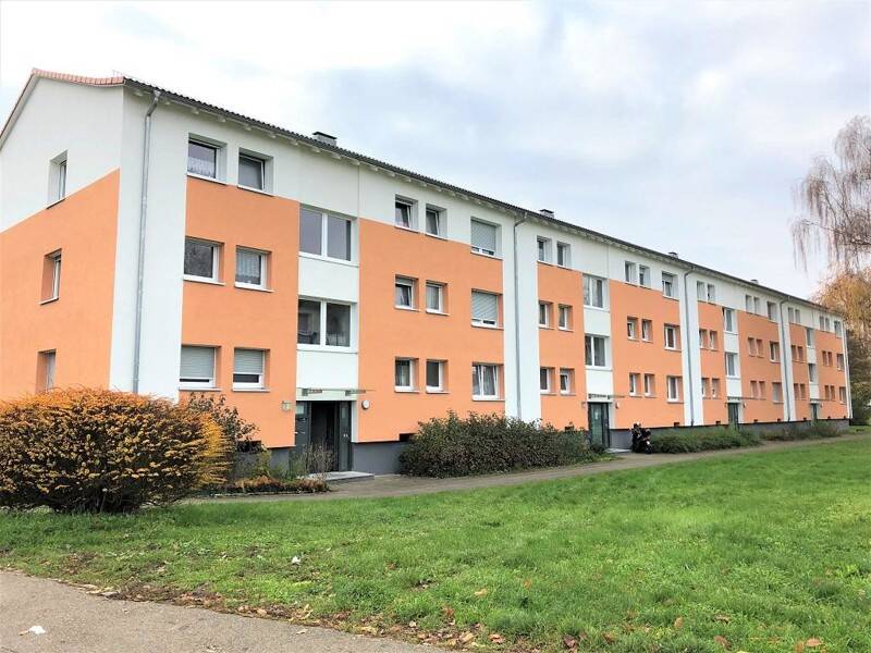 Perfekt für Sie – 2-Zimmer mit Balkon und Fassadenvollwärmeschutz, 77694 Kehl