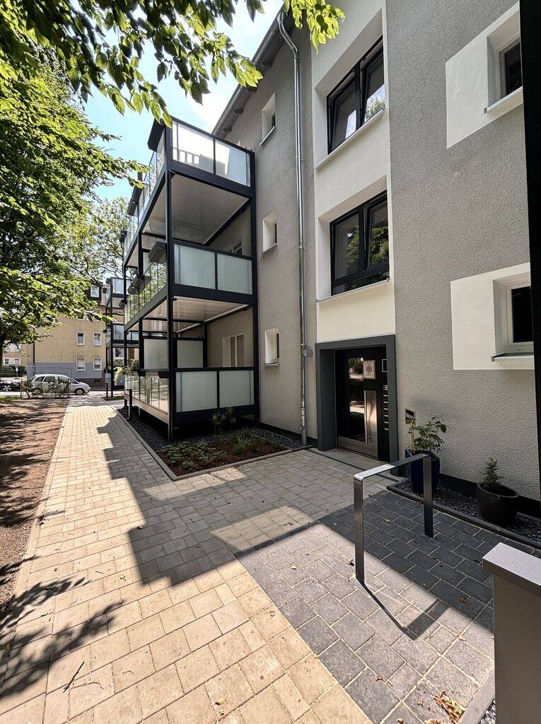 Bei VIVAWEST die Sonnenstrahlen auf dem eigenen Balkon genießen., 44789 Bochum (Altenbochum Ehrenfeld Innenstadt Weitmar Wiemelhausen)