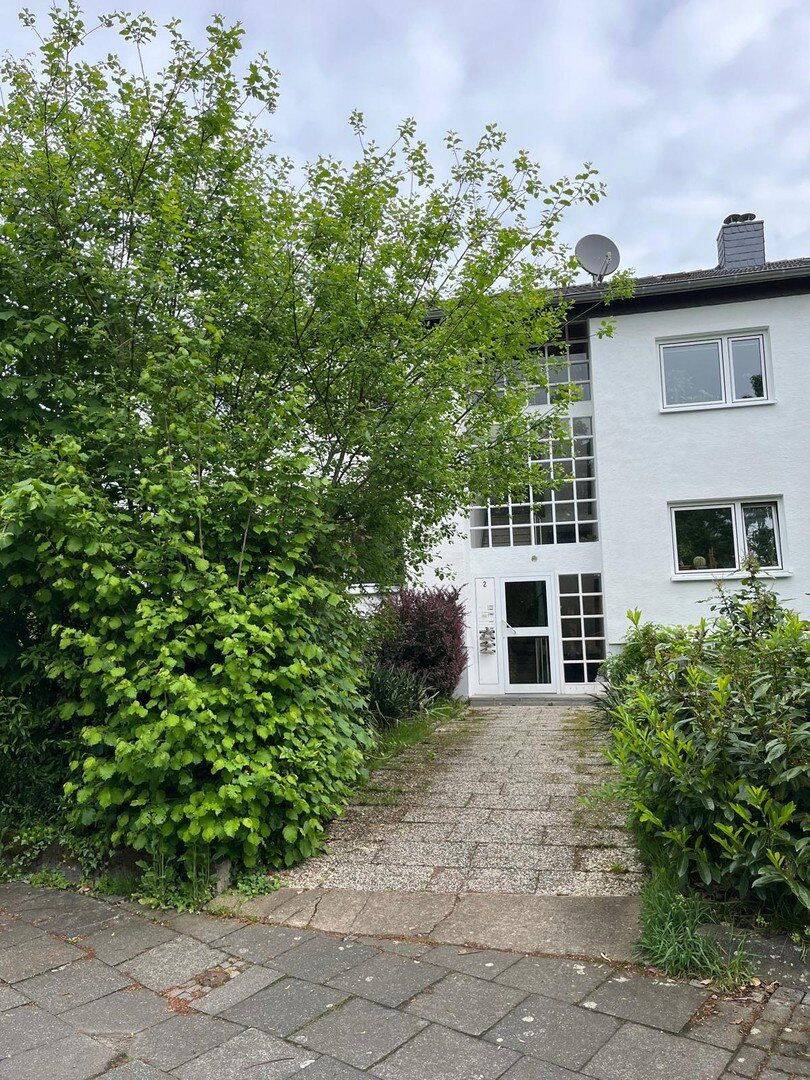 Renovierte, helle 3 Zimmer Wohnung (Refrath), 51427 Bergisch Gladbach