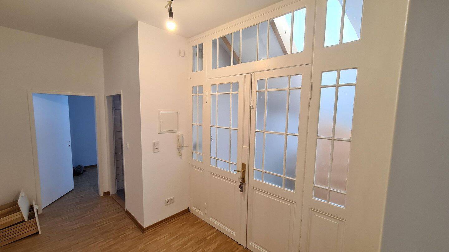 Renovierte Altbauwohnung im Herzen Bockenheims, 60487 Frankfurt am Main (Bockenheim Hausen Rödelheim Westend-Süd)