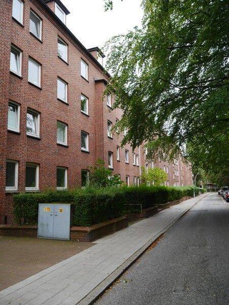 Frisch saniert: 2-Zimmer-Dachgeschosswohnung, 22111 Hamburg (Mitte Billstedt Hamm Horn)