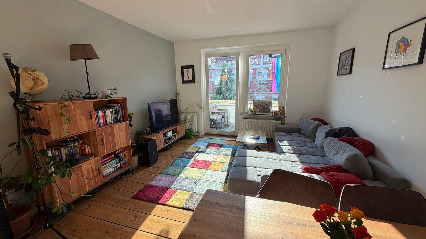 Befristet Sept-Mai: Helle, möblierte 2 Zimmer Wohnung mit Balkon, 10247 Berlin (Friedrichshain-Kreuzberg Friedrichshain Prenzlauer Berg)