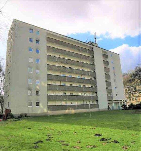 Großzügige 2-Zi.-Whg. mit Tageslichtbad und Balkon, 42553 Velbert