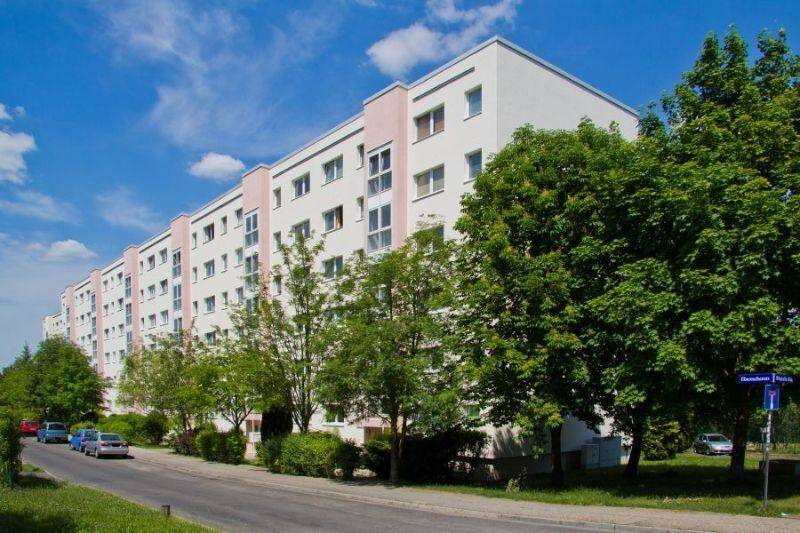 Aktuelle Renovierung einer praktischen 2-Raum-Wohnung mit Balkon!, 1169 Dresden