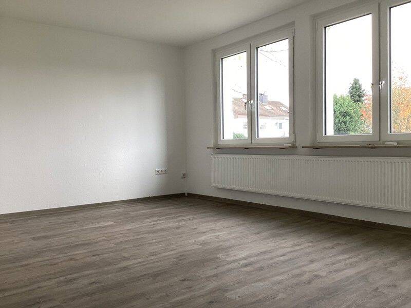 Ihr neues Zuhause: Helle 2-Zimmer-Wohnung mit Balkon, 33609 Bielefeld (Baumheide Innenstadt Schildesche)