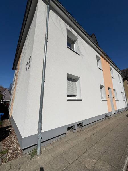 Modernisierte 2-Zimmer-Wohnung zum Wohlfühlen, 45329 Essen (Altenessen-Nord Karnap Vogelheim)
