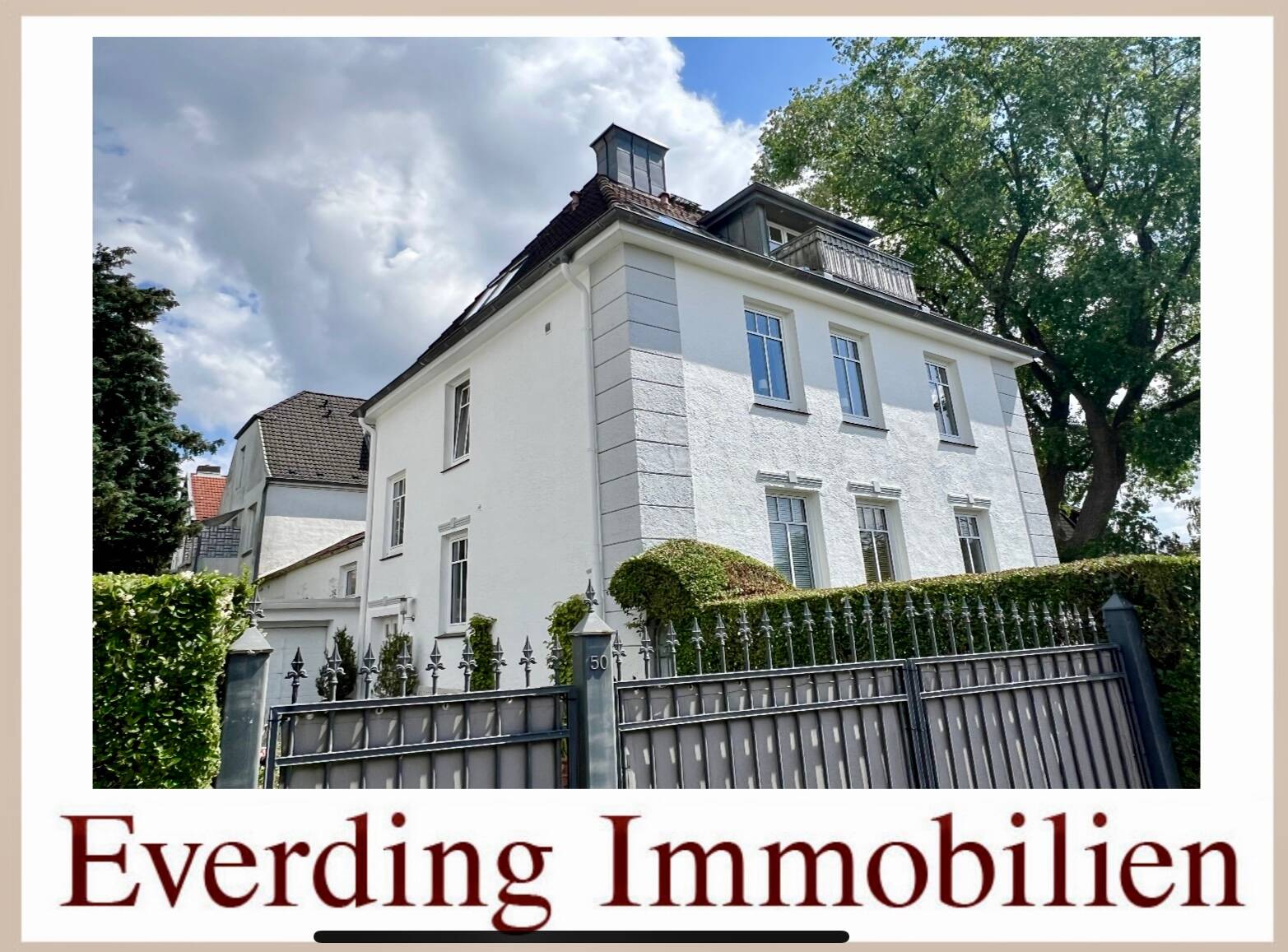 2-Zimmer-Wohnung mit Balkon in charmanter Altbauvilla, 24119 Kronshagen
