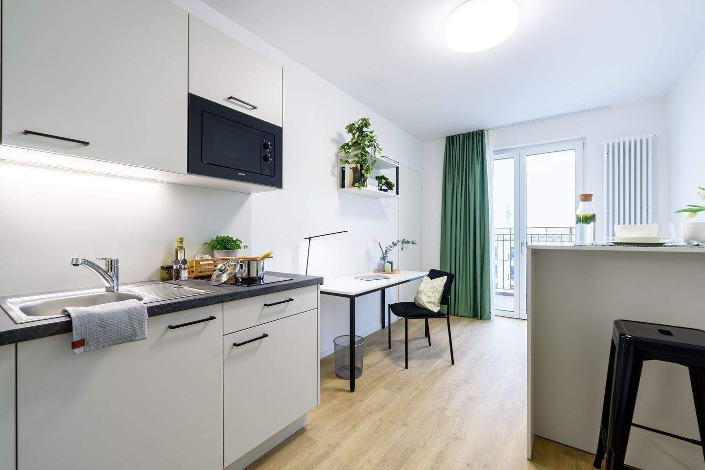 Modernes, möbliertes Apartment mit  ALL-IN-Miete in Potsdam-Babelsberg, 14482 Potsdam (Babelsberg Nord Babelsberg Süd Klein Glienicke)