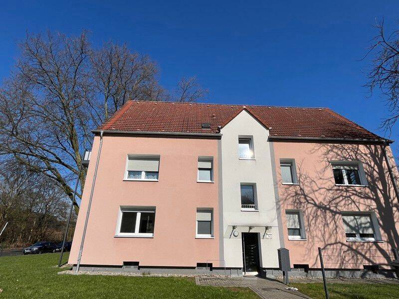 Frisch renoviert, gemütlich & mit Balkon – Ihre neue Singlewohnung, 45329 Essen (Altenessen-Nord Karnap Vogelheim)
