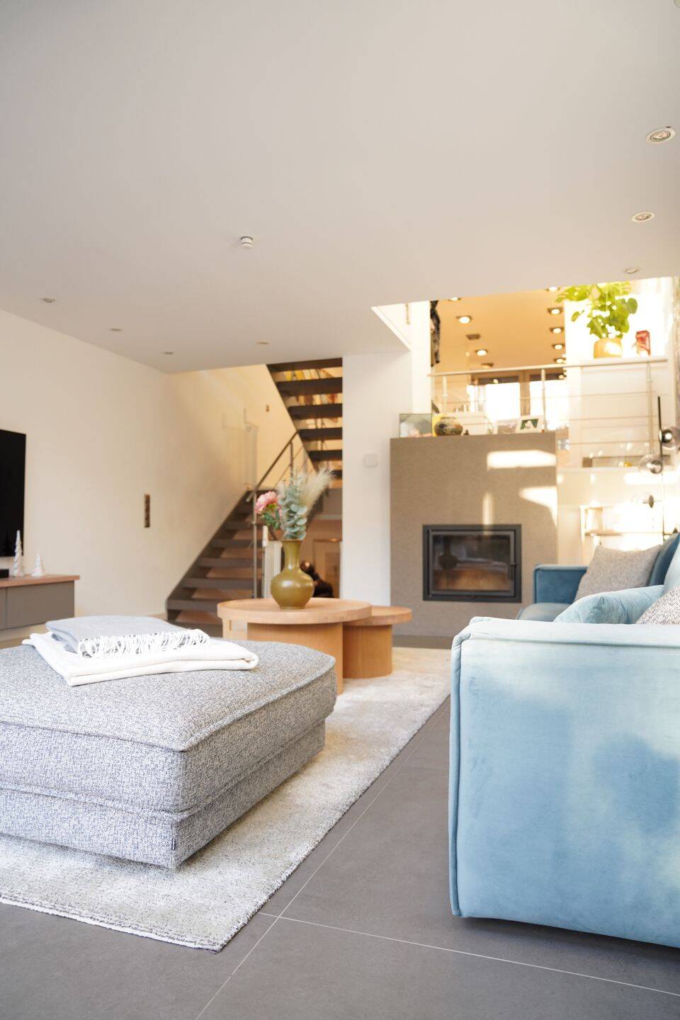 Exklusives Wohnjuwel in Büderich: Haus-im-Haus, Sauna, Kamin, Garten & TG – frei ab August 2027, 40667 Meerbusch
