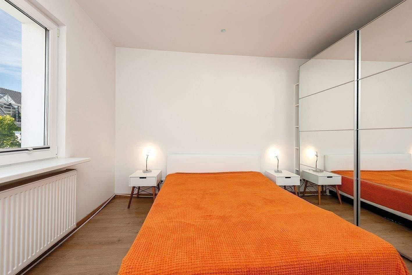 Bezugsfreie 2 Zimmer Doppelbalkon Wohnung provisionsfrei dicht Kudamm zu verkaufen