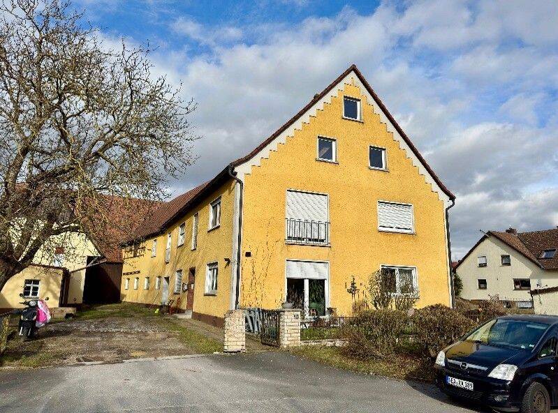 Großzügige 5 Zimmer Wohnung, 91466 Gerhardshofen