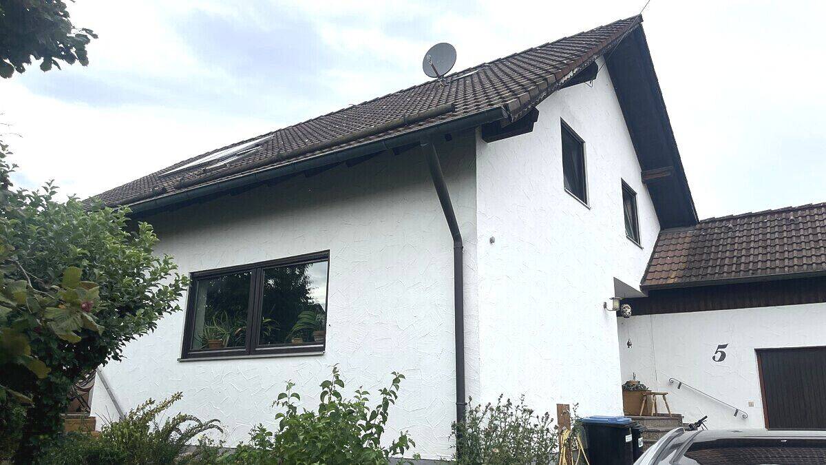 ***Idyllisch gelegenes Einfamilienhaus in Roggenburg OT Biberach***, 89297 Roggenburg