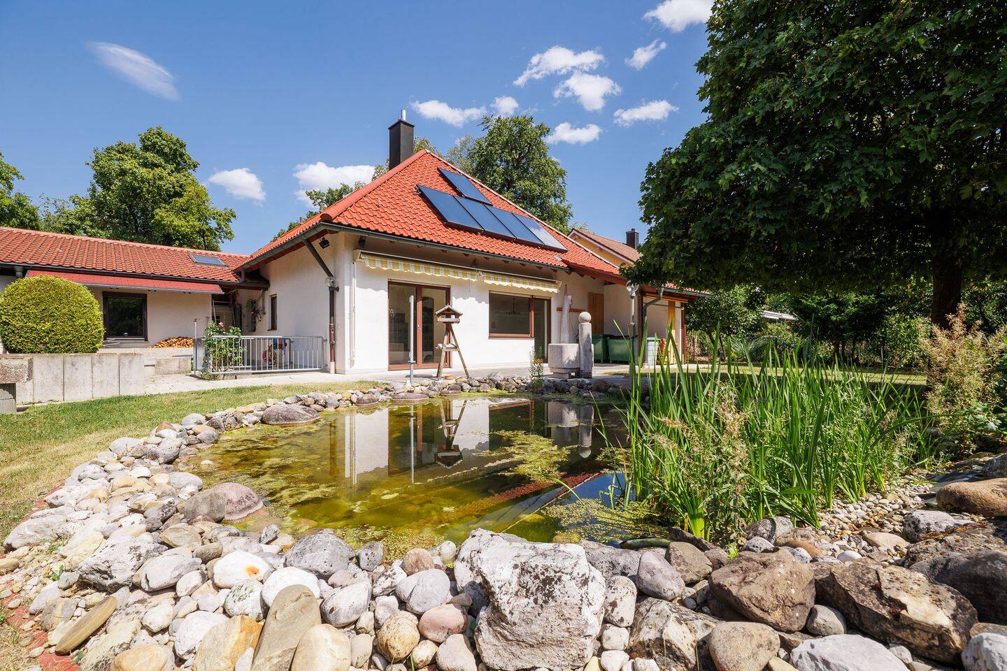 Gauting: Bungalow mit großem Garten und noch größerem Ausbau-Potenzial, 82131 Gauting