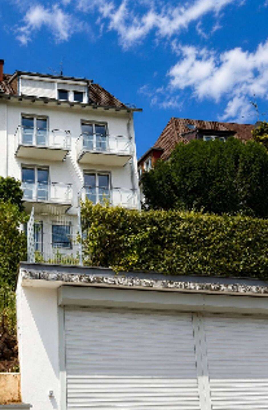 Vollmöbliertes Studioapartment mit Balkon und Aussicht über Stuttgart, 70186 Stuttgart (Ost)