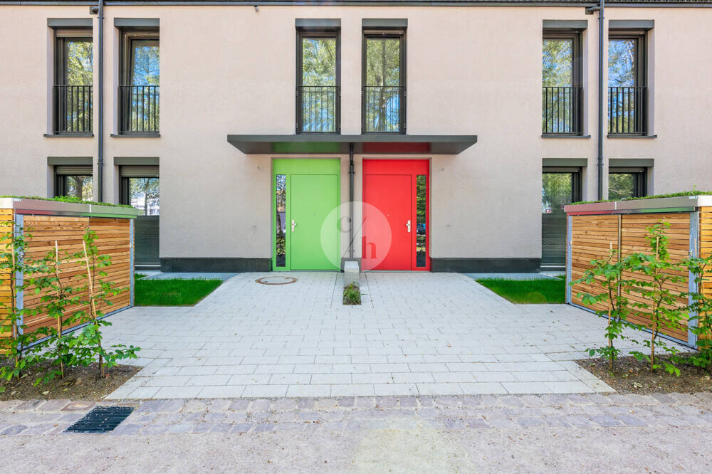 Familien Gartenwohnung mit eigenem Zugang, 79114 Freiburg im Breisgau (Betzenhausen Haslach Sankt Georgen Stühlinger Weingarten)