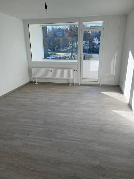 Schöne 2,5 Zimmer Wohnung – Zentral & Grün, 44269 Dortmund (Benninghofen Berghofen Schüren)