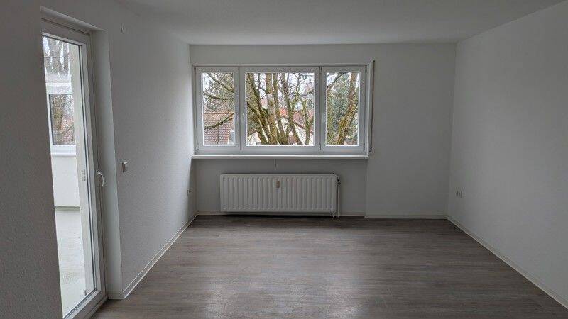 Große 3-Zimmer-Wohnung mit Wintergarten & Balkon, 78073 Bad Dürrheim