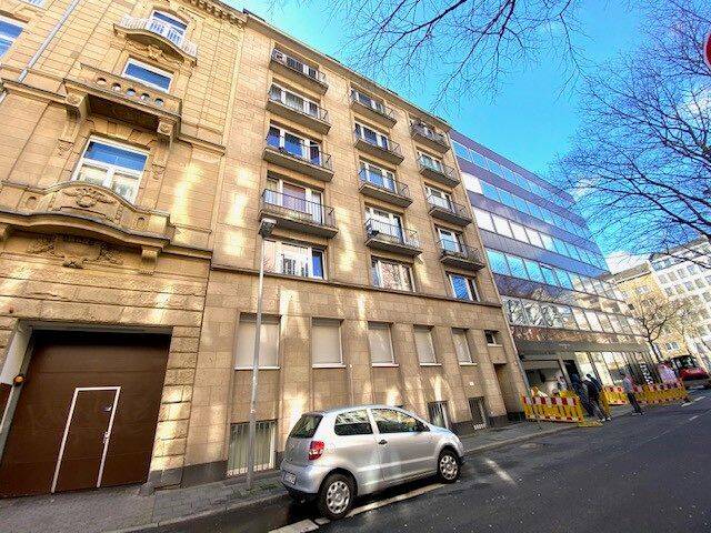 Mittendrin! Gemütliche 1-Zimmer-Wohnung mit Aufzug und neuem Bad, 40213 Düsseldorf
