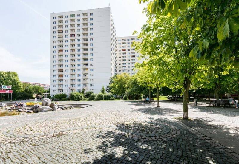 Eine 3 Raumwohnung mit Balkon wartet auf Sie!, 1277 Dresden