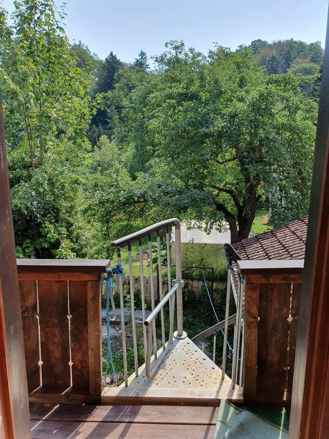 * WARUM NICHT EIN HAUS? * – Älteres REIHENHAUS – viel Platz – für Handwerker, 84559 Kraiburg a. Inn