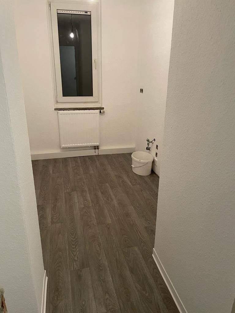 Schöne 3 Zimmerwohnung im ersten Stock zentral gelegen zu vermieten, 6567 Bad Frankenhausen/Kyffhäuser
