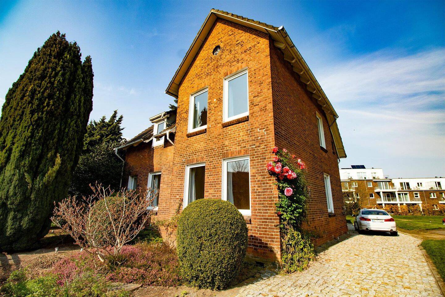 Villa Teichrose – historische Villa trifft modernes Wohnen in Bestlage von Wentorf!, 21465 Wentorf bei Hamburg