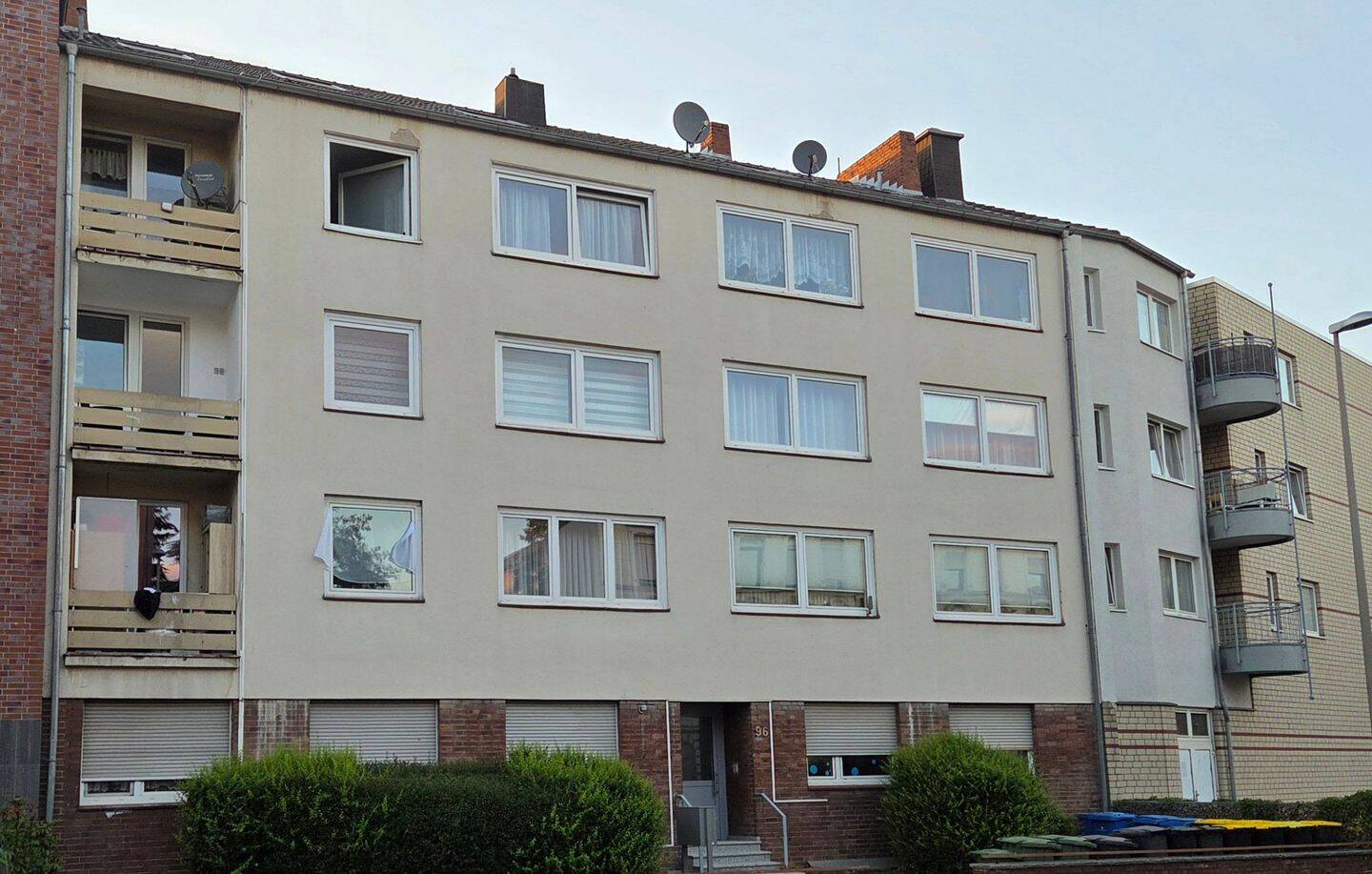 Großzügige 5-Zimmer-Eigentumswohnung mit Balkon in Düren, 52349 Düren