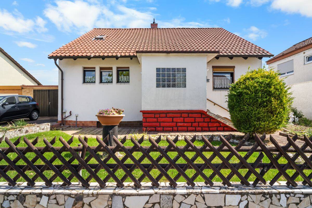 Wohnen wie im Bungalow – freistehend, funktional und bereit für Neues, 67590 Monsheim