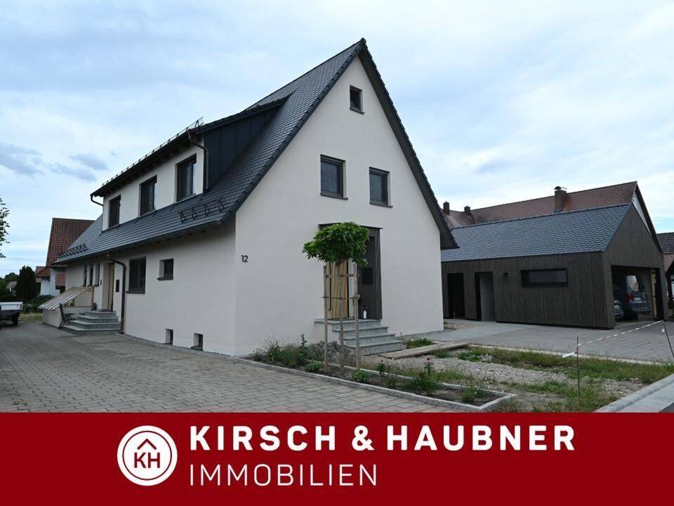 Kernsanierte Doppelhaushälfte mit 2 Stellplätzen, Wohnen vor den Toren Freystadts!, 92342 Freystadt