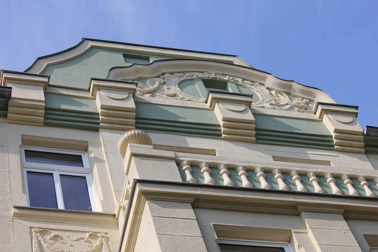 SOFORT BEZUGSFREI / BESTLAGE / BLICK INS GRÜNE / SCHÖNER GARTEN / LICHTDURCHFLUTET, 6667 Weißenfels