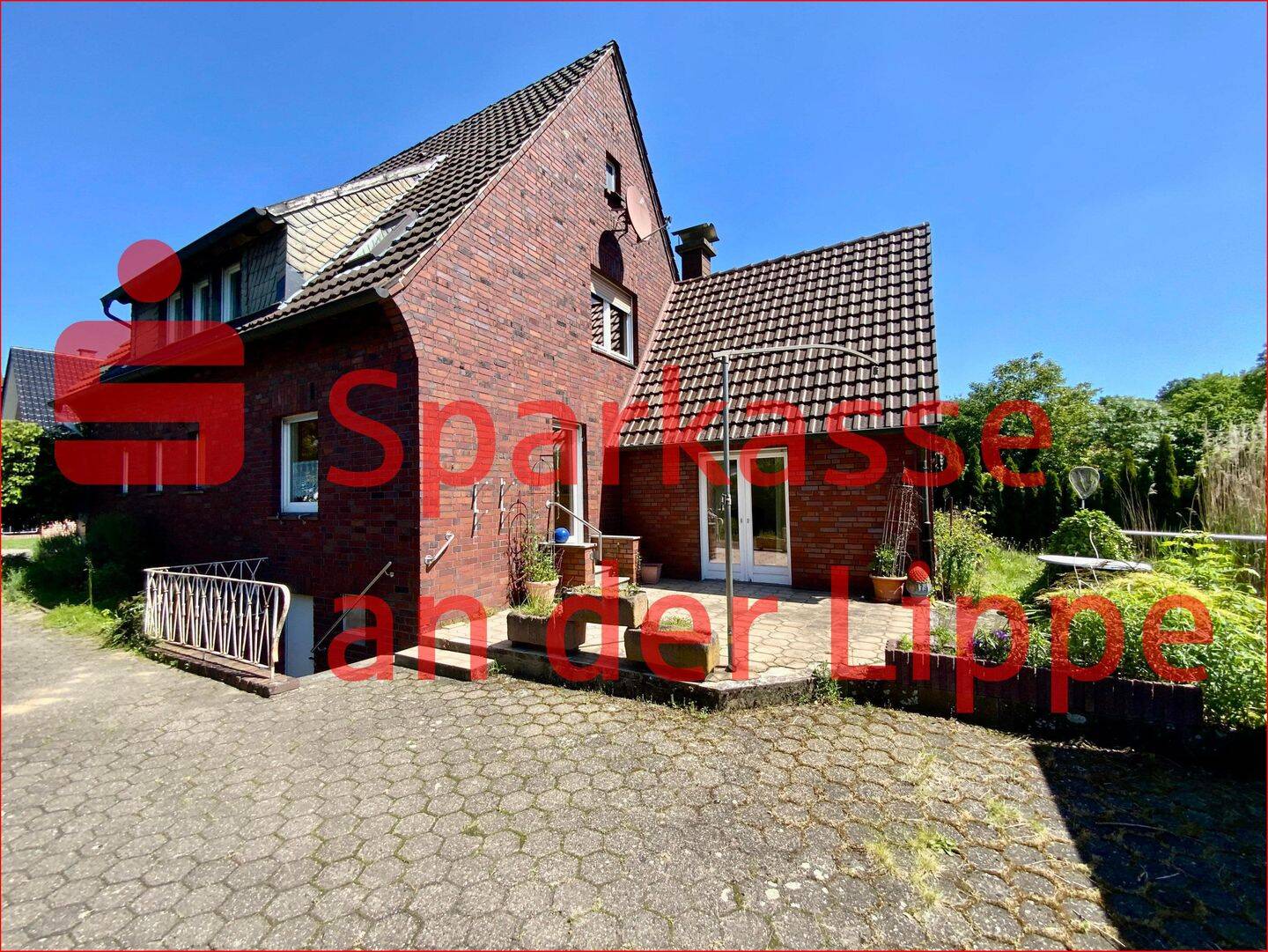 Werne-Stockum: Ein- oder Zweifamilienhaus mit traumhaftem Sonnengrundstück in ruhiger Lage, 59368 Werne