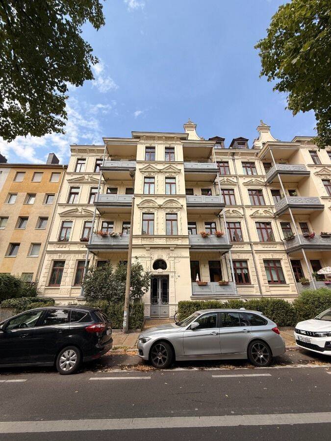 // 2- Raum Dachgeschoss Wohnung auf zwei Ebenen // ab 01.10.26, 4275 Leipzig (Marienbrunn Südvorstadt)