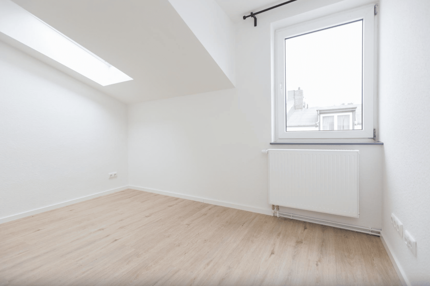 10 qm großes unmöbliertes WG-Zimmer zum 01.09. in netter WG in Hamburg-Harburg, 21073 Hamburg (Harburg Eißendorf Heimfeld Wilstorf)