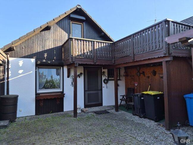 Sehr gepflegtes kleines Einfamilienhaus (Reihenmittelhaus) mit Garten und Balkon, 37445 Walkenried
