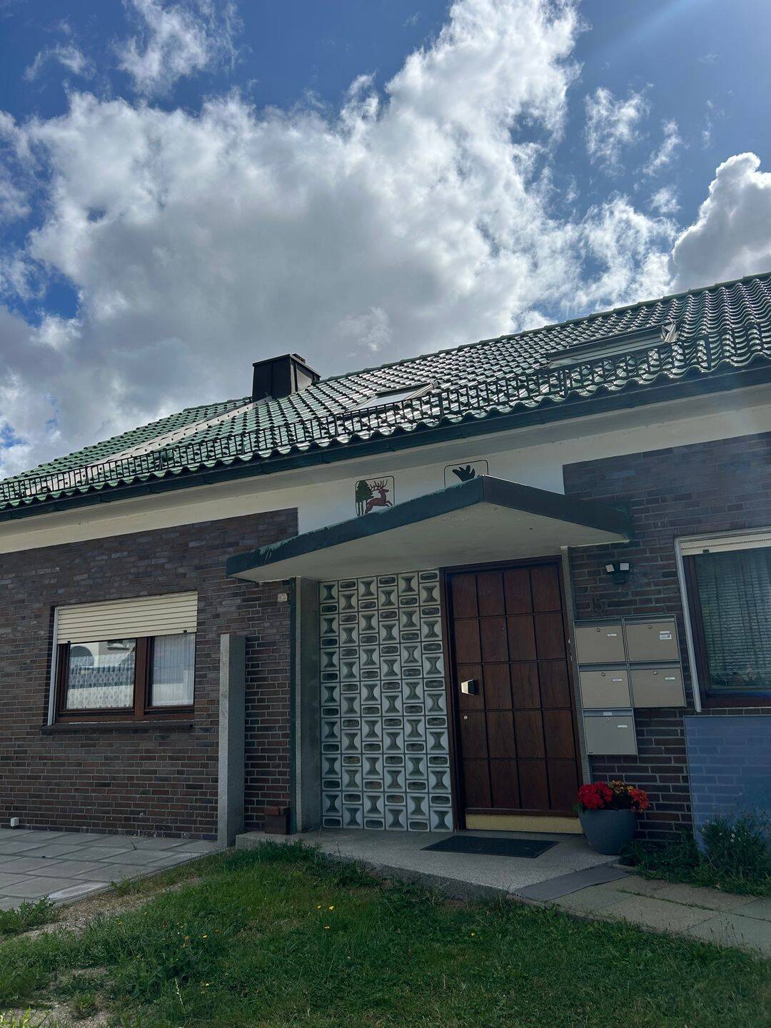 gemütliche Dachgeschosswohnung in ruhiger Wohngegend, 24145 Kiel
