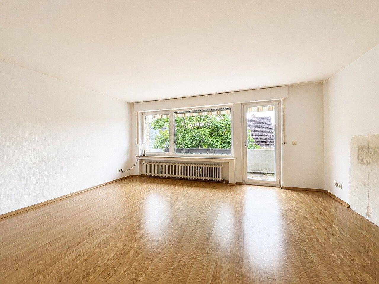 In der Wüste: Freigestellte 3-Zimmer-Wohnung mit Garage, 49080 Osnabrück (Kalkhügel Wüste)
